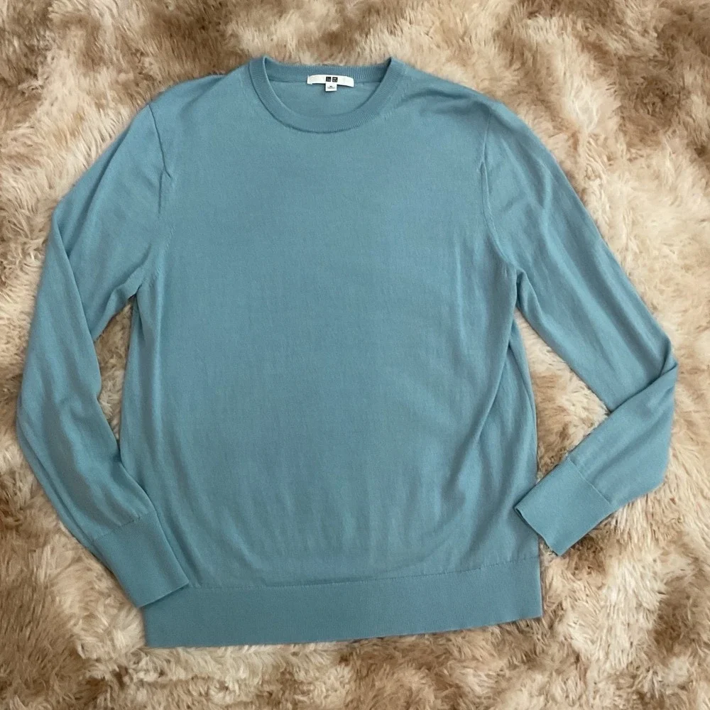 Uniqlo Extra Fine Merino Wool Crew Neck Sweater Mens XL Light Blue 450509
